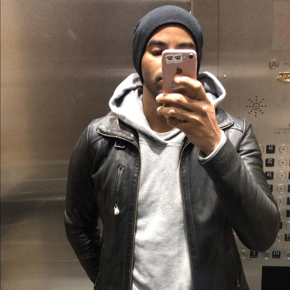 Meet your Posher, Andres